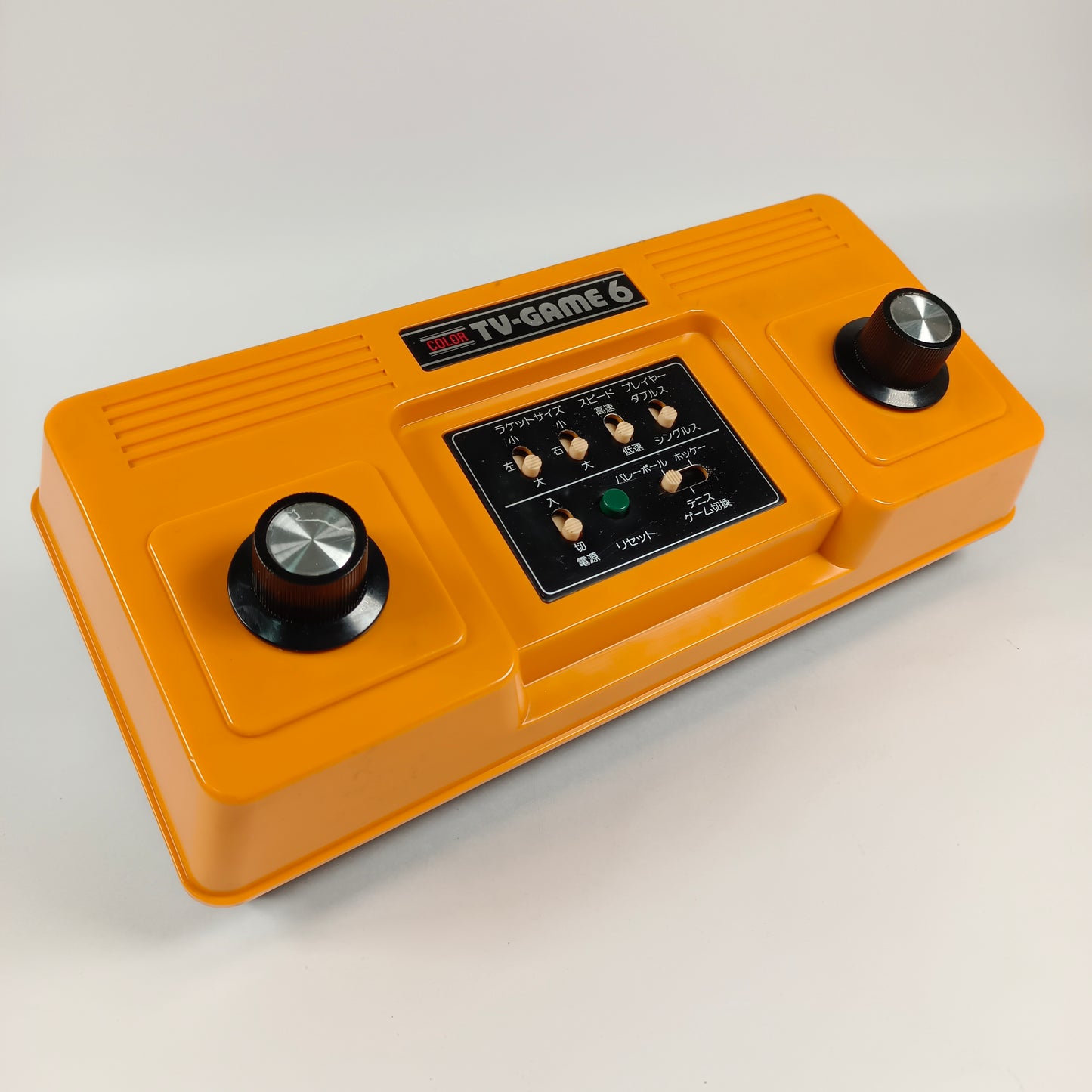Color TV-Game 6 modèle CTG-6V.