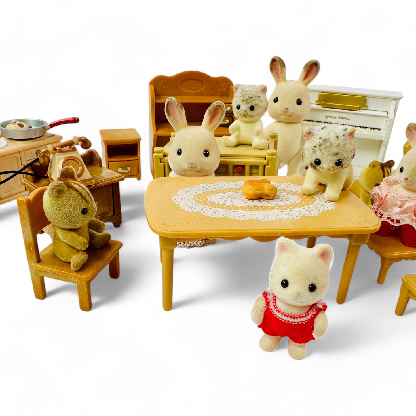Lot miniatures Sylvanian Families